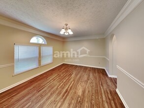 4906 Bixby Ridge Dr E in Groveport, OH - Building Photo - Building Photo