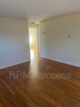 841 Tucker Rd in Dartmouth, MA - Building Photo - Building Photo