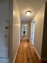50 Fairview St in West Hartford, CT - Foto de edificio - Building Photo