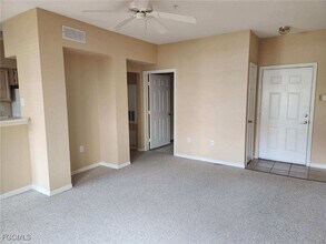 23680 Walden Center Dr in Bonita Springs, FL - Building Photo - Building Photo