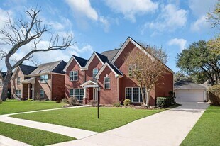 4422 Warwick Dr in Sugar Land, TX - Building Photo