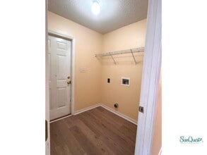 4966 Berkeley Blvd in Gulf Breeze, FL - Building Photo - Building Photo