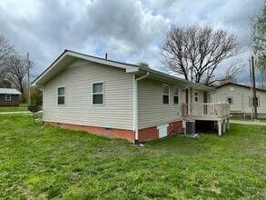 90 Tatham St in Andrews, NC - Building Photo - Building Photo