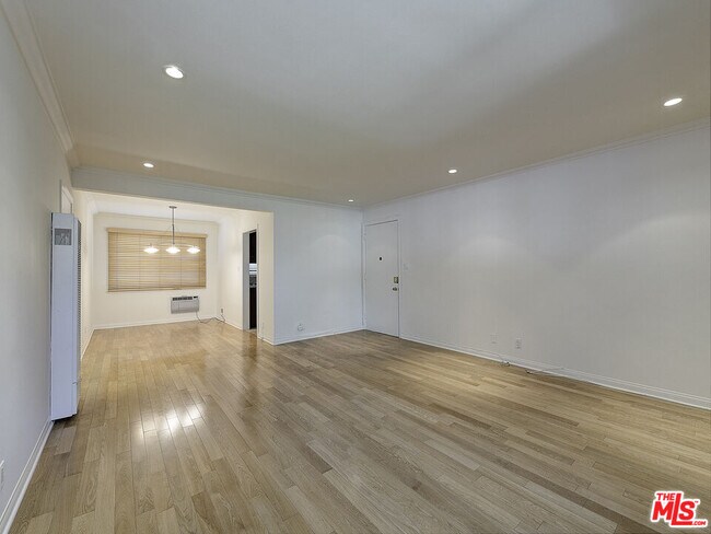 property at 1217 N Crescent Heights Blvd