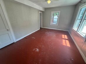 3006 Ave K in Wichita Falls, TX - Building Photo - Building Photo