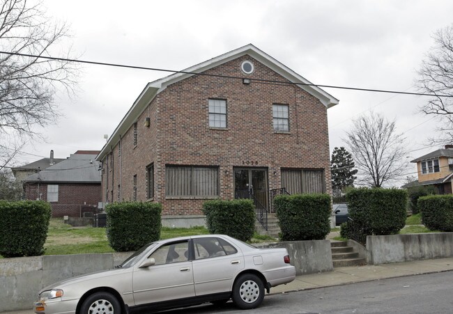 1074 Neptune St in Memphis, TN - Foto de edificio - Building Photo