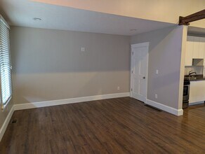 2484 W 10th St in Cleveland, OH - Building Photo - Building Photo