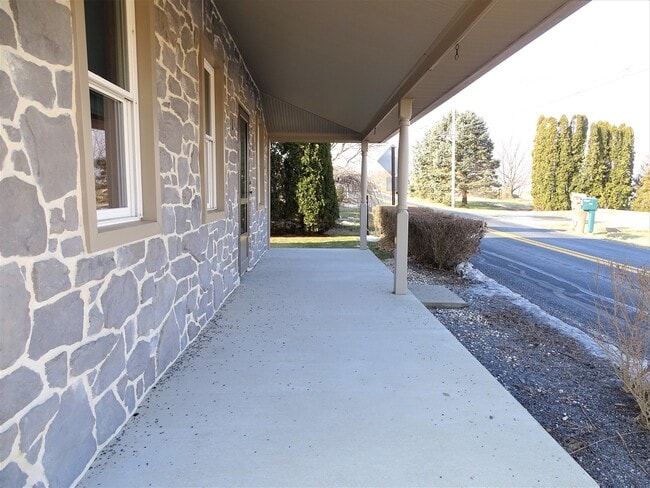 454 Race Rd in Richland, PA - Foto de edificio - Building Photo