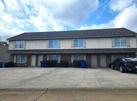 1615 Manchester Trail NE in Cleveland, TN - Building Photo