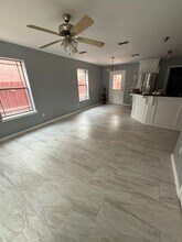 106 S 48th Ln, Unit 2 in McAllen, TX - Building Photo - Building Photo