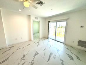 746 SW 8th Terrace in Cape Coral, FL - Building Photo - Building Photo