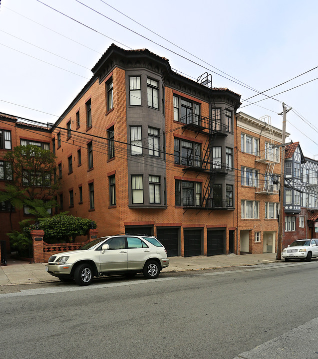 2360 Filbert St in San Francisco, CA - Building Photo