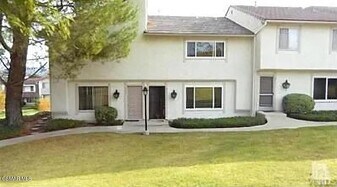 255 Green Moor Pl in Thousand Oaks, CA - Building Photo