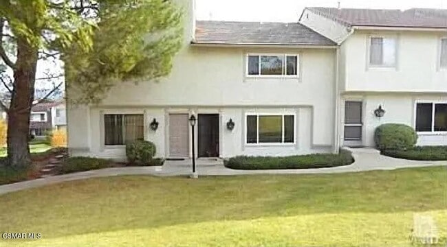 255 Green Moor Pl