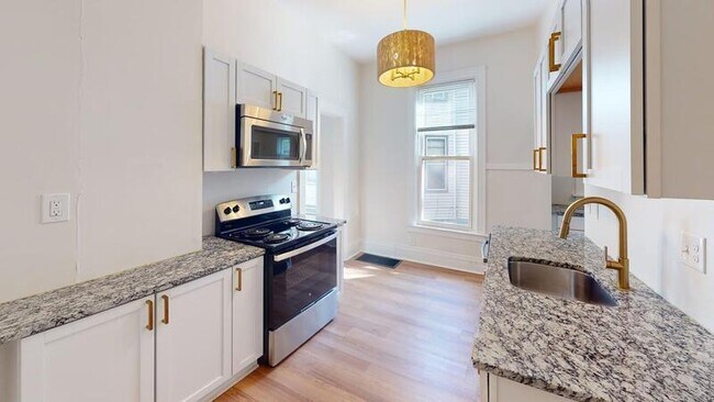 121 College Pl in Ypsilanti, MI - Building Photo - Building Photo