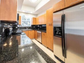 2343 Vintage Dr in Lighthouse Point, FL - Building Photo - Building Photo