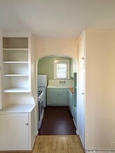 140 Hart Ave in Santa Monica, CA - Foto de edificio - Building Photo