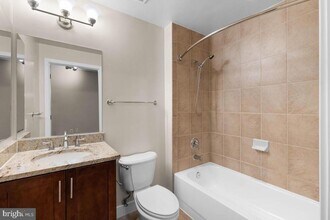 1211 13th St NW in Washington, DC - Building Photo - Building Photo