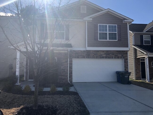 216 Station Dr