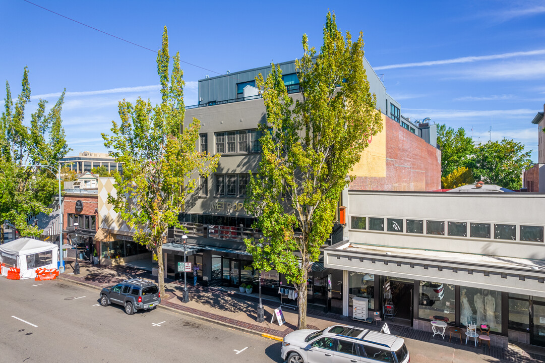 The Metropolitan Bldg in Salem, OR - Building Photo