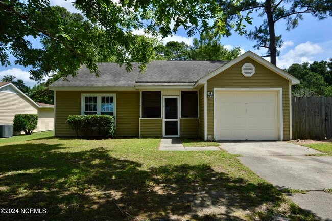 property at 206 Wedgewood Dr