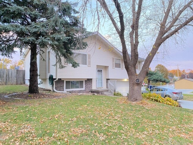 property at 14502 Emiline St