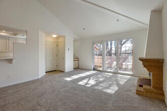 10252 Danube Dr in Cupertino, CA - Building Photo - Building Photo