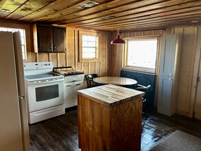 810 Watt Canyon Rd, Unit Lone Ranger in Thorp, WA - Foto de edificio - Building Photo