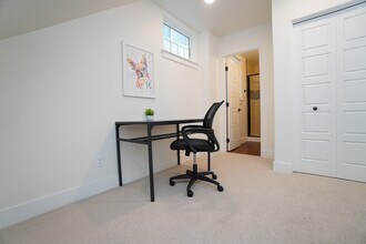 479 E Violets Cv Ln in Garden City, ID - Building Photo - Building Photo