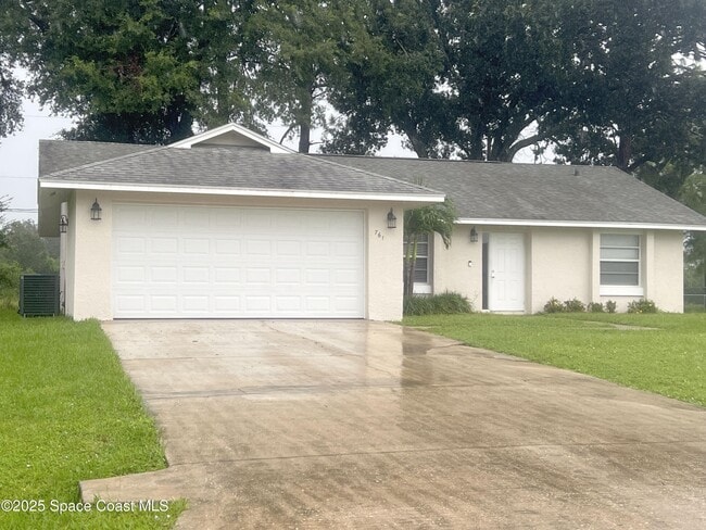 property at 761 Glencove Ave NW