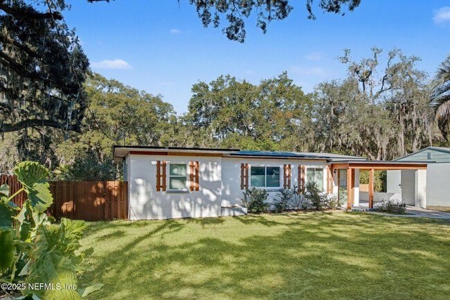 1503 Broome St in Fernandina Beach, FL - Building Photo - Building Photo