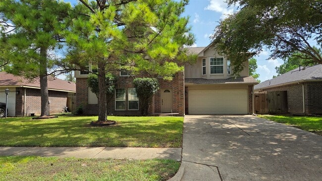 property at 10822 Glenora Dr