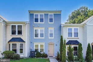 1764 Wilcox Ln, Unit 01-1216 in Silver Spring, MD - Building Photo