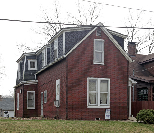 904 Lebanon Ave in Belleville, IL - Foto de edificio - Building Photo