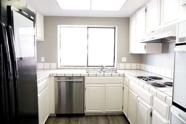 16158 Loretta Ln in Los Gatos, CA - Building Photo - Building Photo