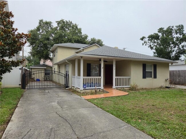 property at 3619 W De Leon St
