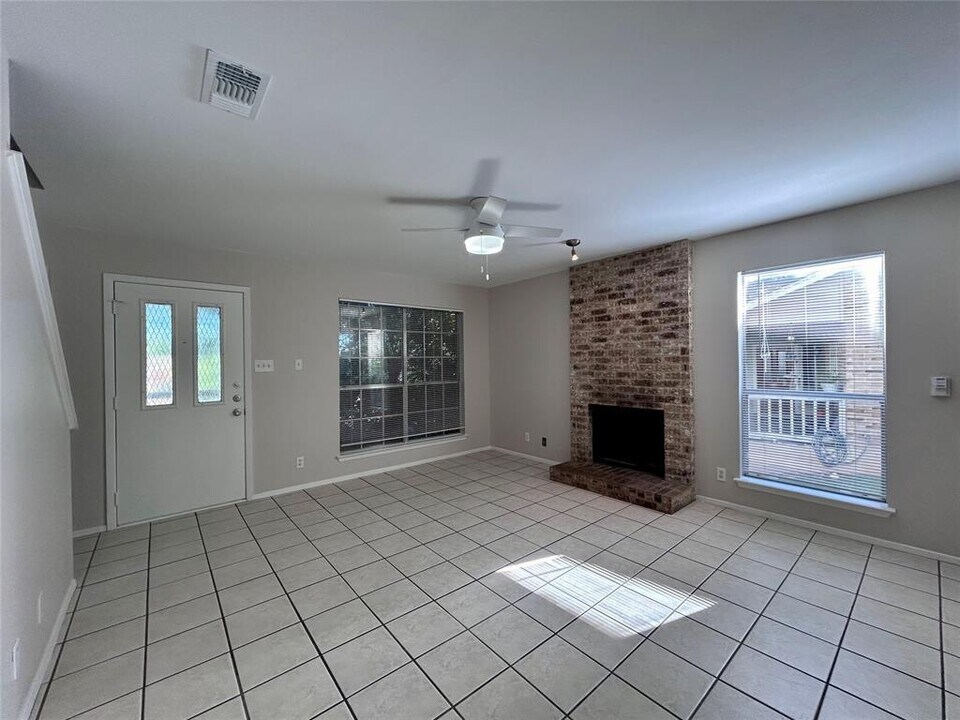 1707 Waterloo Tr in Austin, TX - Building Photo
