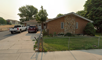 4040 Hawthorne Rd in Pocatello, ID - Building Photo