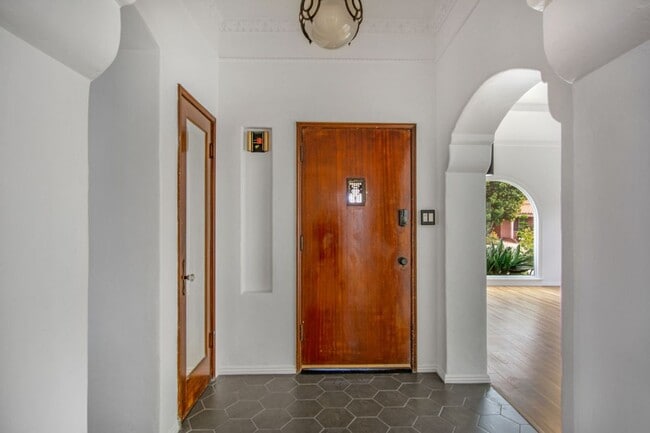 property at 4126 S Bronson Ave