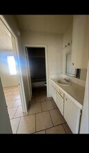 38101 11th St E in Palmdale, CA - Building Photo - Building Photo