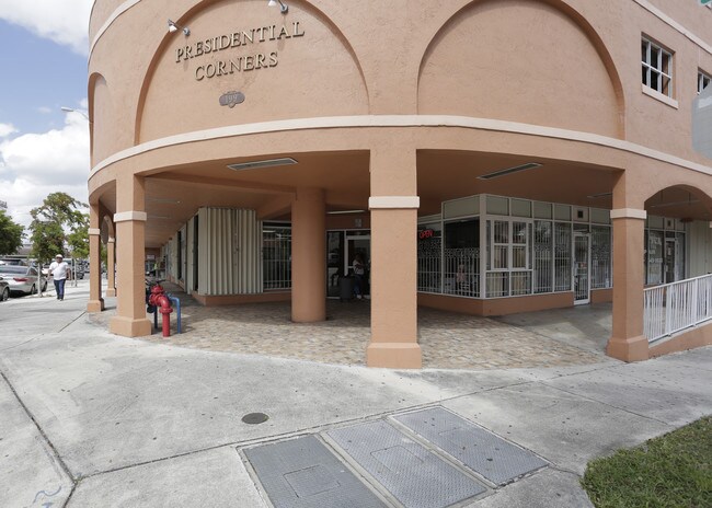 199 SW 12th Ave in Miami, FL - Building Photo - Building Photo