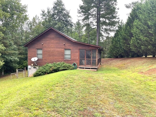 131 Emerald Downs Dr in Murphy, NC - Building Photo - Building Photo
