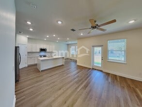 983 Grafton Ridge Dr in Eustis, FL - Building Photo - Building Photo