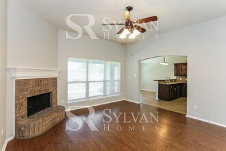 333 Choctaw Trail in Waxahachie, TX - Building Photo - Building Photo