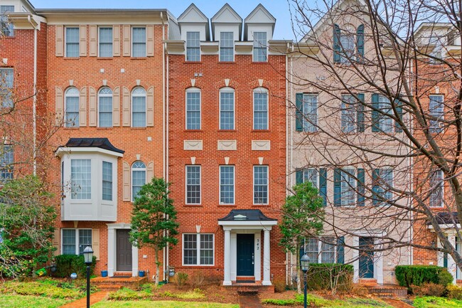 property at 542 Whetstone Glen St