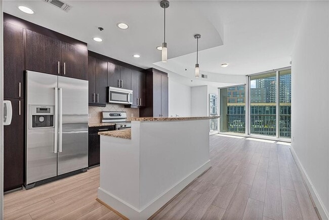 property at 1080 Peachtree St NE