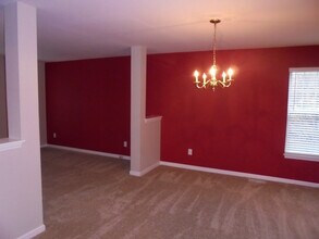 4016 Cole Ave in Jamestown, NC - Building Photo - Building Photo