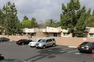 Helix De Oro Condos in Spring Valley, CA - Building Photo - Building Photo