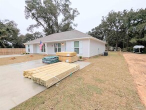 4927 Cerny Rd in Pensacola, FL - Building Photo - Building Photo