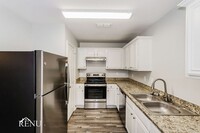 254 Creek Cove Dr in Dallas, TX - Building Photo - Building Photo